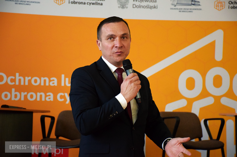 Wojewoda, samorządowcy i przedstawiciele służb o ochronie ludności i obronie cywilnej 