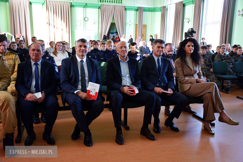 Wojewoda, samorządowcy i przedstawiciele służb o ochronie ludności i obronie cywilnej 