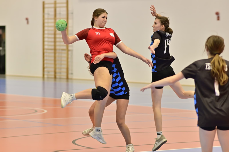 Finał Powiatowy w Piłce Ręcznej Dziewcząt 