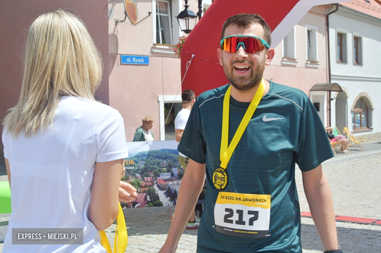 Sportowe emocje w Złotym Stoku. XV Bieg na Jawornik za nami