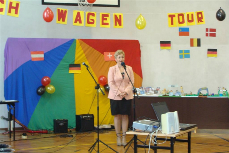 „Deutsch- Wagen-Tour” w gimnazjum nr 2