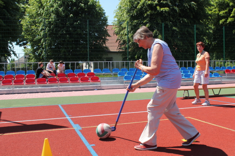 Zawody nordic-walking w Ząbkowicach Śląskich zorganizowane przez ZUTW