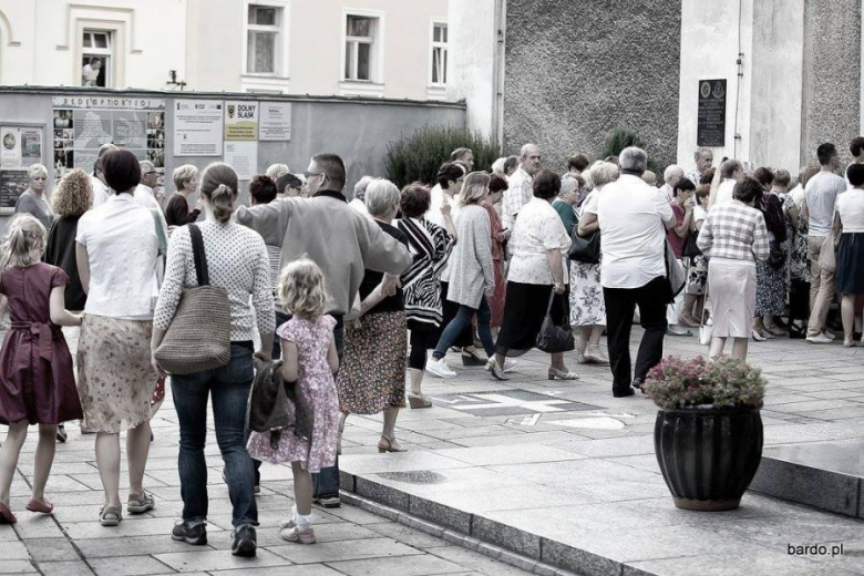 Koncert Zespołu Pieśni i Tańca „Śląsk” w bardzkiej bazylice