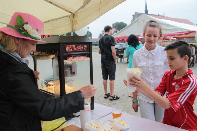 I Piknik Parafialny w Kamieńcu Ząbkowickim