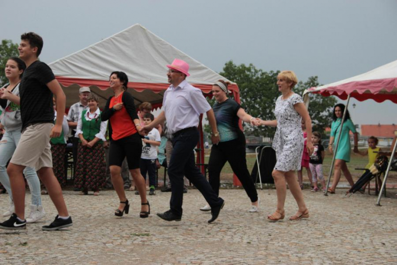 I Piknik Parafialny w Kamieńcu Ząbkowickim