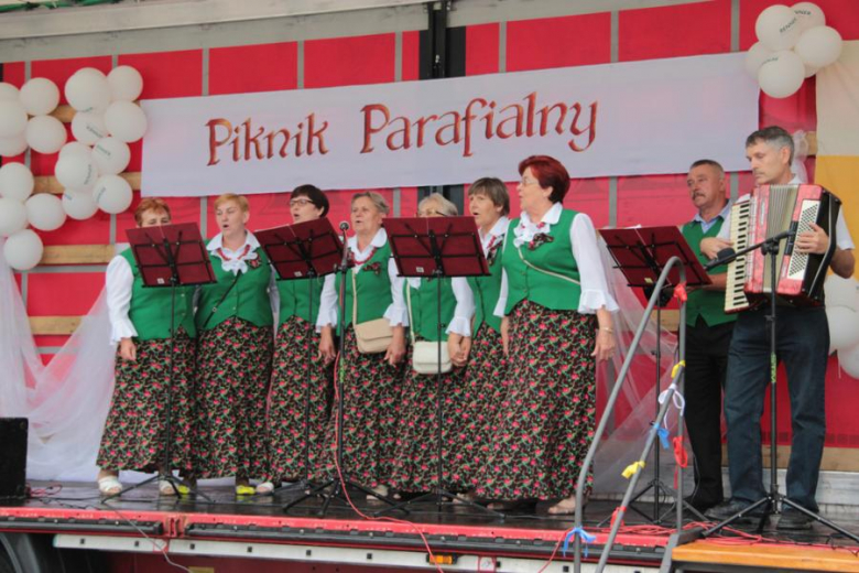 I Piknik Parafialny w Kamieńcu Ząbkowickim