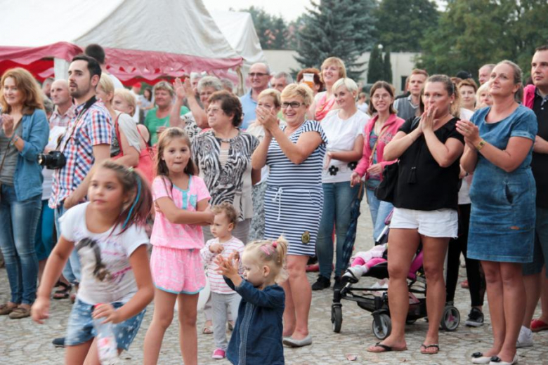 I Piknik Parafialny w Kamieńcu Ząbkowickim