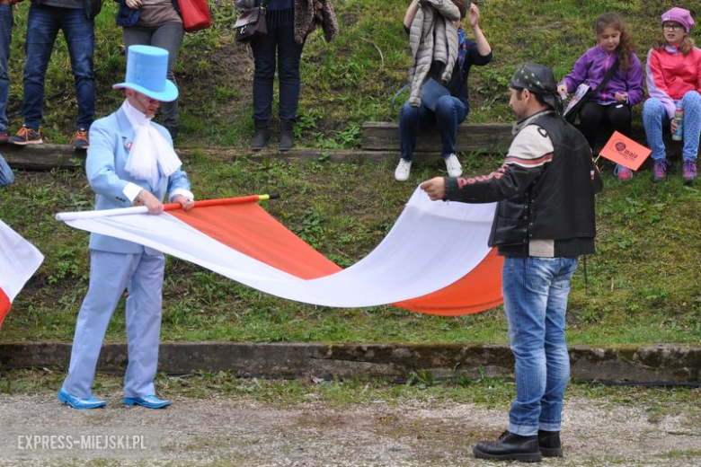 Pierwszomajowy pochód w Srebrnej Górze