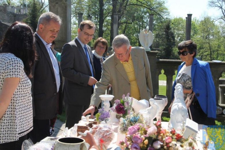 Święto tulipanów w Kamieńcu Ząbkowickim