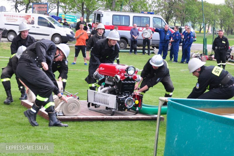 Strażacy z Braszowic okazali się najlepsi w zawodach sportowo-pożarniczych zorganizowanych na boisku w Stolcu