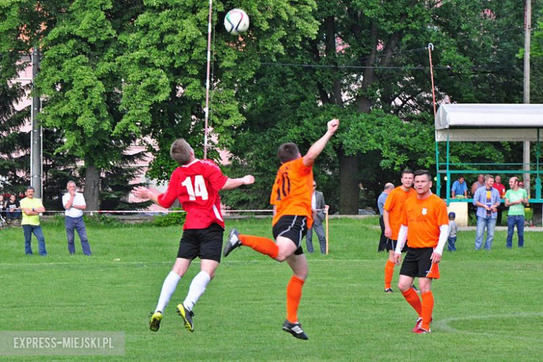 Tarnovia Tarnów 0:3 (0:1) Skałki Stolec