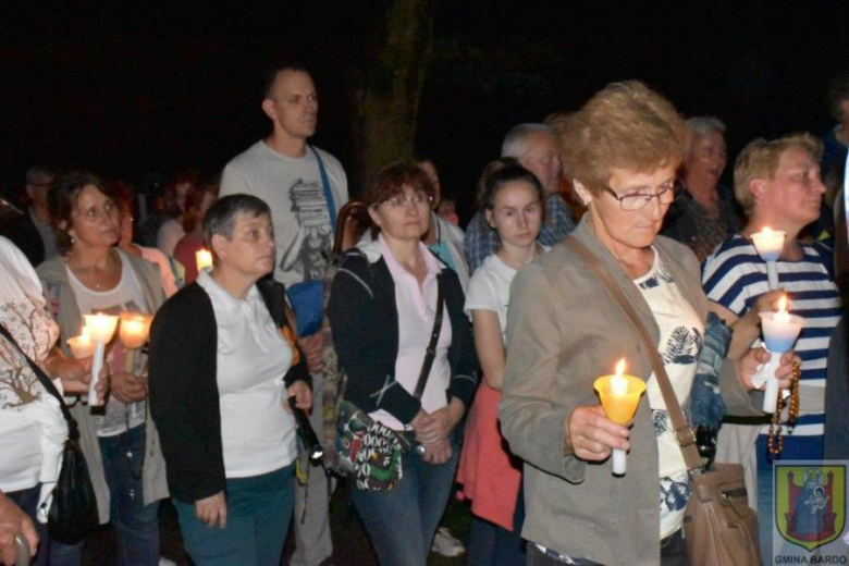 Coroczna pielgrzymka na Wzgórze Różańcowe w Bardzie