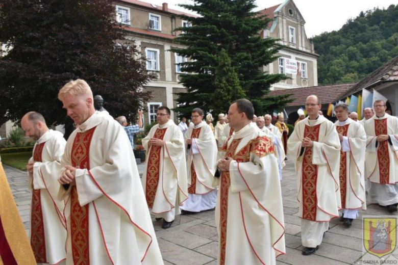 50 rocznica koronacji Figurki Matki Bożej Bardzkiej