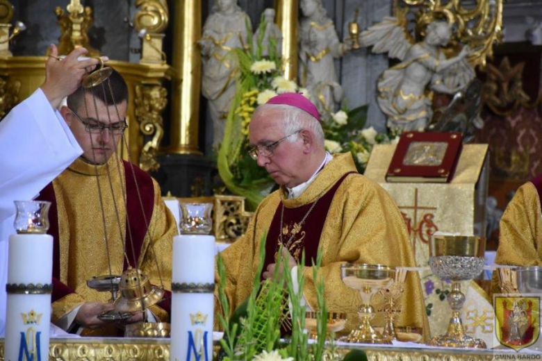 50 rocznica koronacji Figurki Matki Bożej Bardzkiej