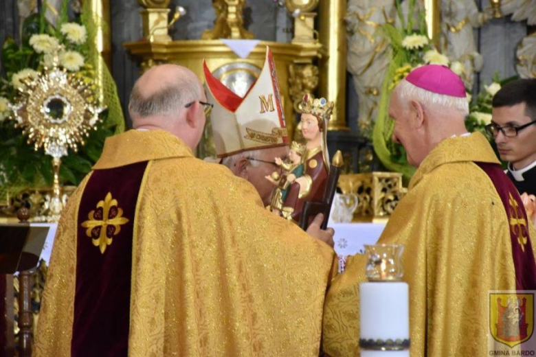 50 rocznica koronacji Figurki Matki Bożej Bardzkiej