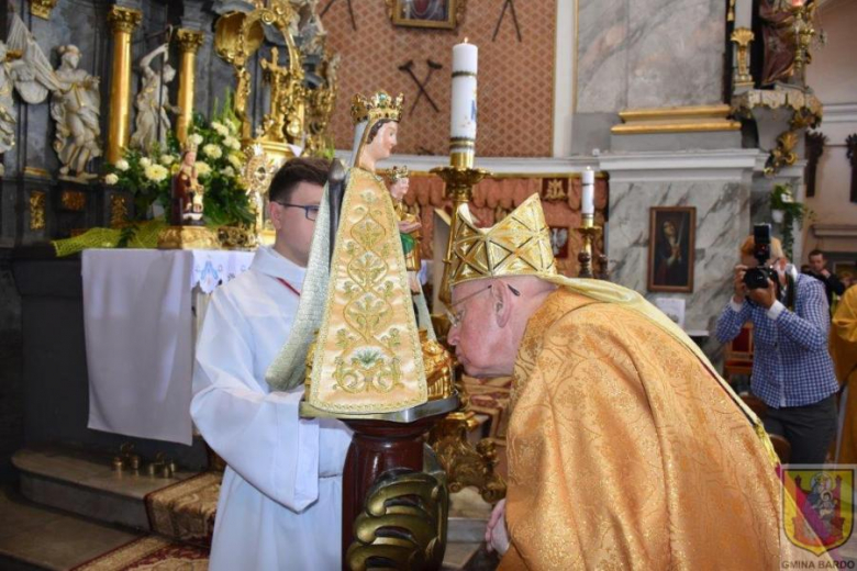 50 rocznica koronacji Figurki Matki Bożej Bardzkiej