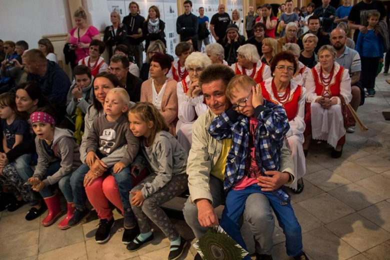 Wyjątkowy festiwal teatralny „Mezalians” w Kamieńcu Ząbkowickim dobiegł końca