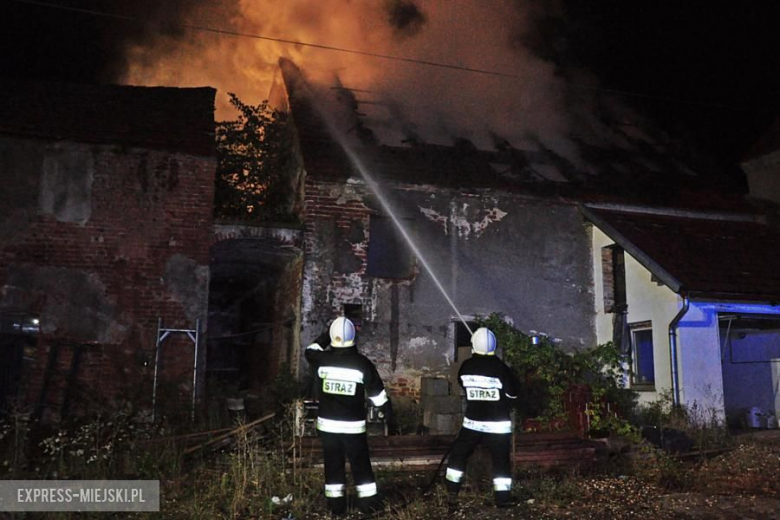 Pożar stodoły w Potworowie. Możliwe, że doszło do podpalenia