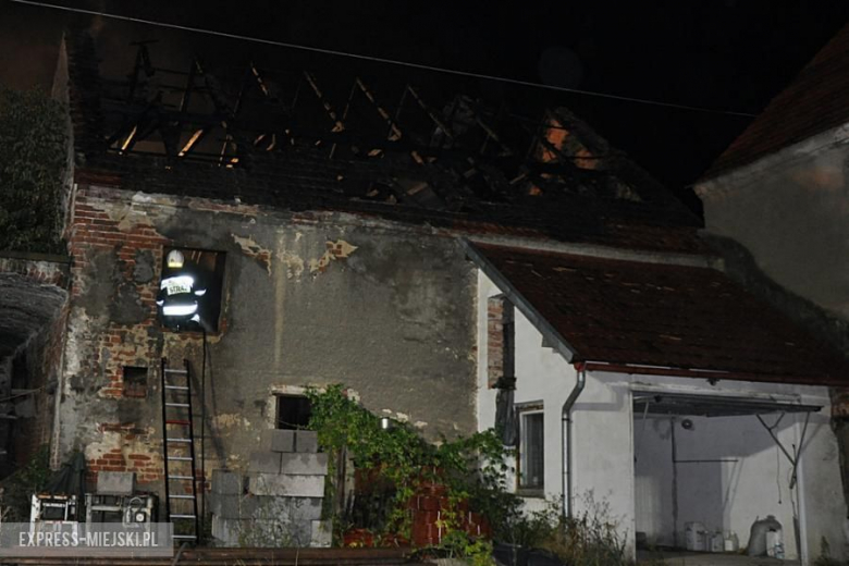 Pożar stodoły w Potworowie. Możliwe, że doszło do podpalenia