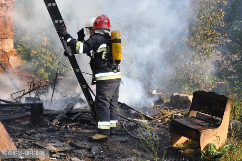 Pożar opuszczonego budynku w Opolnicy