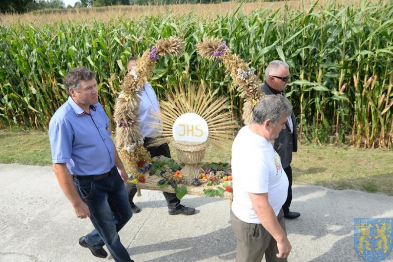 Dożynki gminne w Kamieńcu Ząbkowickim