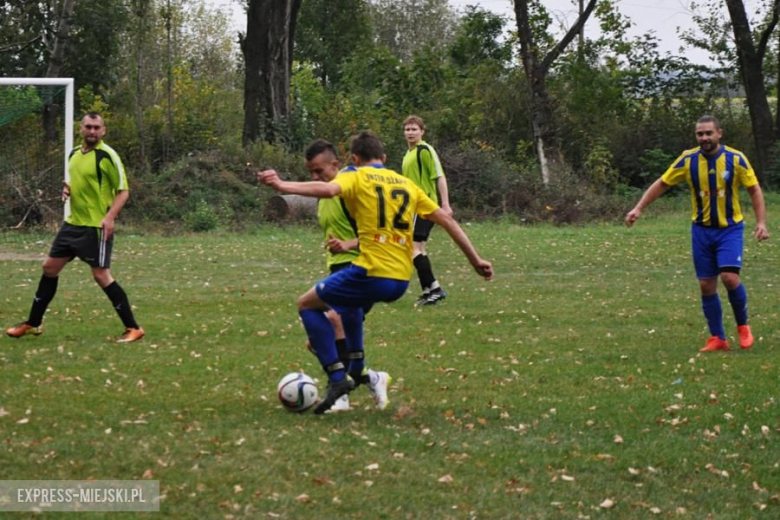 A - klasa: Cis Brzeźnica 3:1 (3:1) Inter Ożary