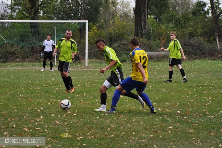 A - klasa: Cis Brzeźnica 3:1 (3:1) Inter Ożary