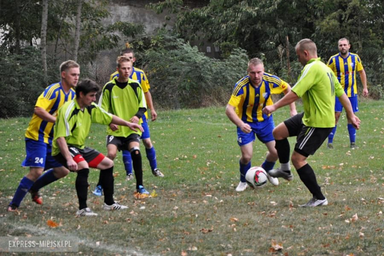 A - klasa: Cis Brzeźnica 3:1 (3:1) Inter Ożary