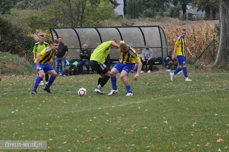 A - klasa: Cis Brzeźnica 3:1 (3:1) Inter Ożary