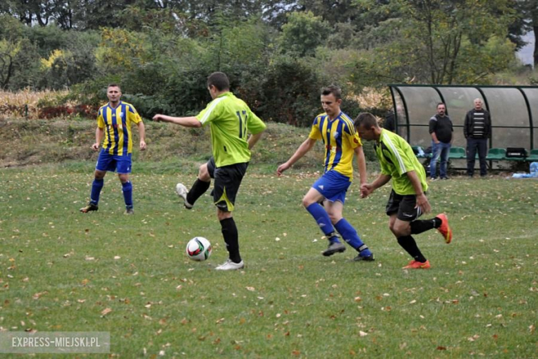 A - klasa: Cis Brzeźnica 3:1 (3:1) Inter Ożary