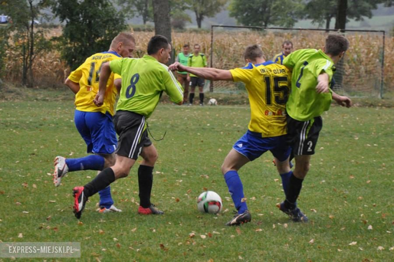 A - klasa: Cis Brzeźnica 3:1 (3:1) Inter Ożary