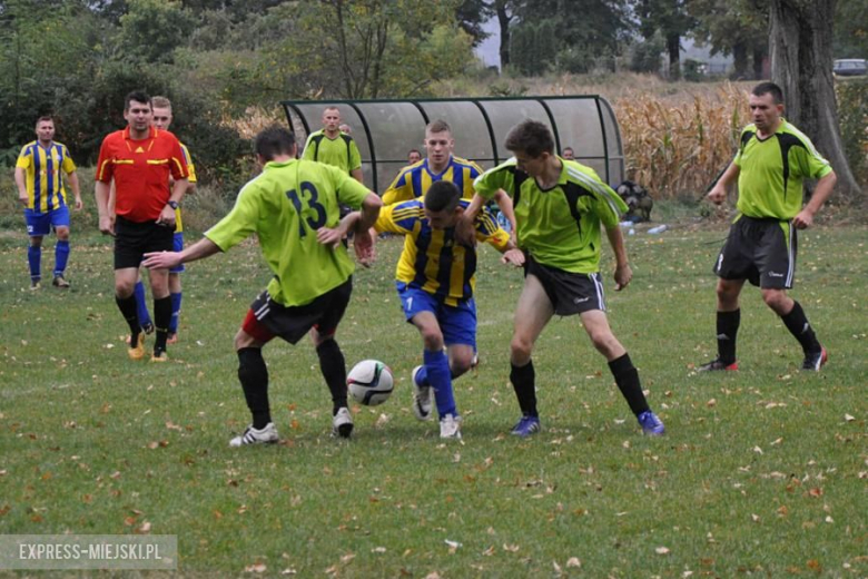 A - klasa: Cis Brzeźnica 3:1 (3:1) Inter Ożary