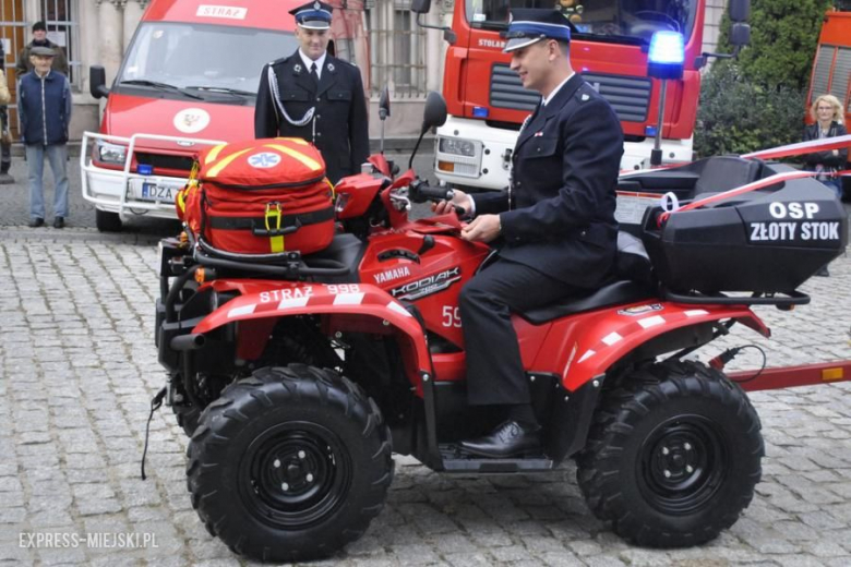 Oficjalne przekazanie quada strażakom-ochotnikom ze Złotego Stoku