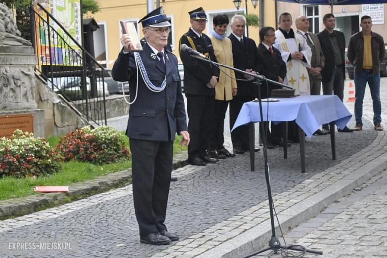 Oficjalne przekazanie quada strażakom-ochotnikom ze Złotego Stoku