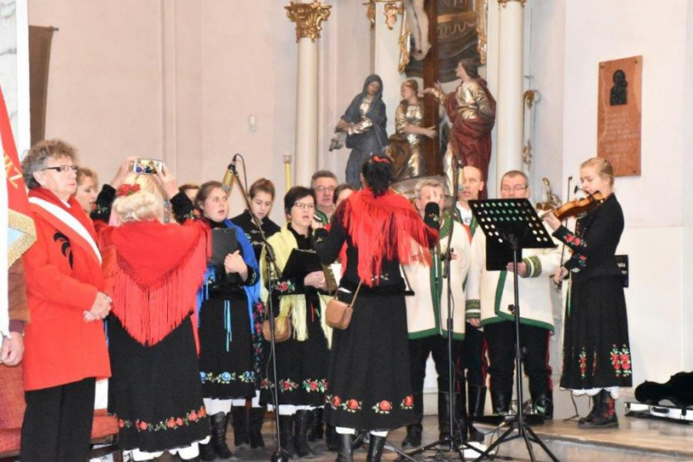 Niepodległa, niepokorna! Obchody Święta Niepodległości w Bardzie