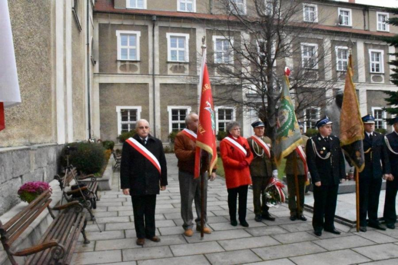 Niepodległa, niepokorna! Obchody Święta Niepodległości w Bardzie