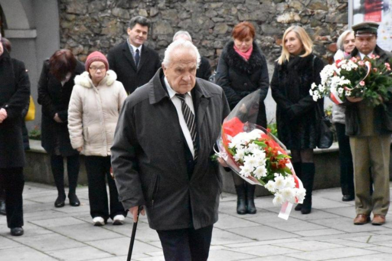 Niepodległa, niepokorna! Obchody Święta Niepodległości w Bardzie