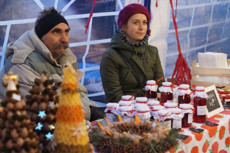 Sowiogórski Jarmark Bożonarodzeniowy w Srebrnej Górze