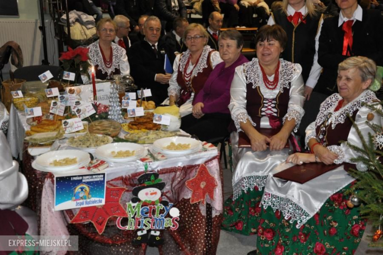 X Przegląd Tradycji i Zwyczajów Wigilijnych Przy Wigilijnym Stole w Ciepłowodach