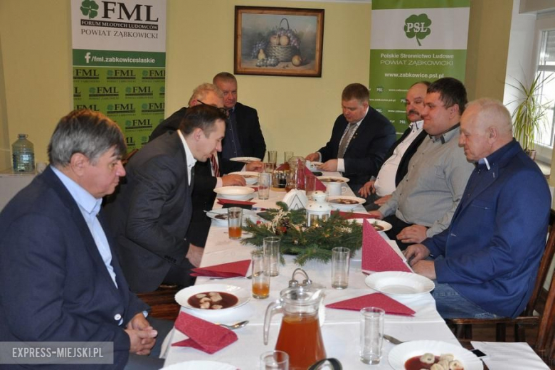  Śniadanie opłatkowe PSL z lokalnymi mediami
