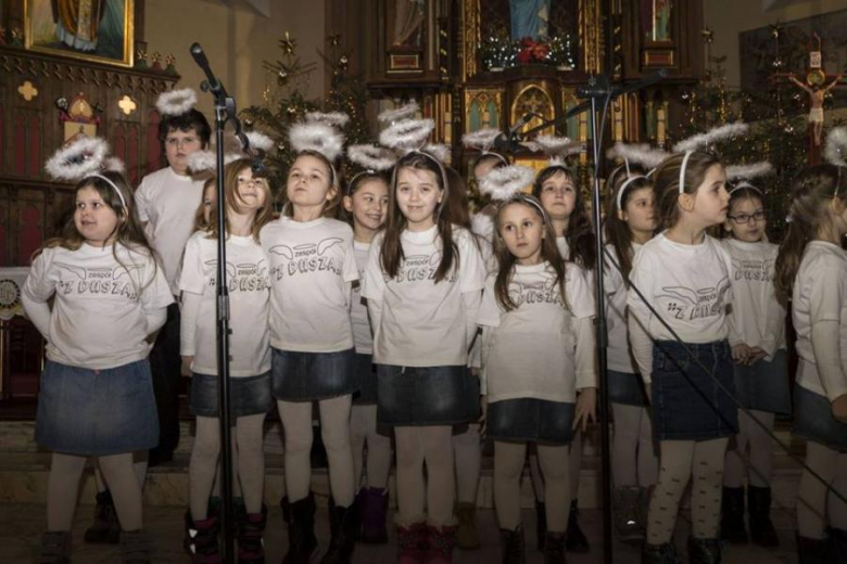 I Przegląd Kolęd i Pastorałek „W Betlejem przy drodze...” w Złotym Stoku