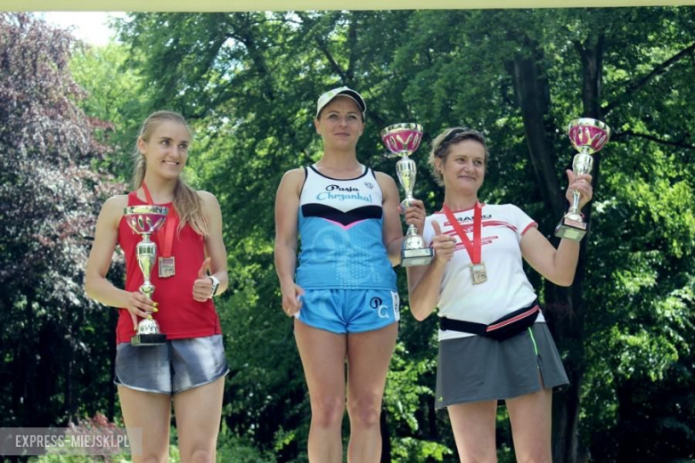 Pierwszy z trzech biegów w ramach cyklu pn. Grand Prix Ziemi Ząbkowickiej 3xZ. W niedzielę prawie 150 biegaczy wystartowało w Ziębicach