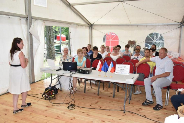 Piernikowe Miasto Cudów  - konferencja w Bardzie