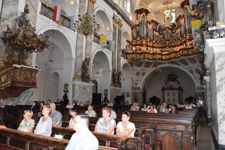 Bardzkie Lato Organowe: koncert Mariusza Rysia i zespołu Reborn