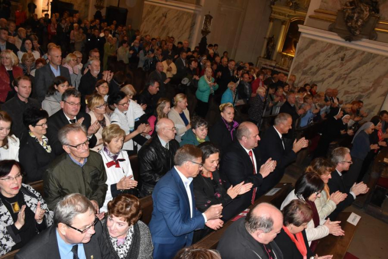 Koncert Thomasa E. Corneliusa i Zespołu Pieśni i Tańca Śląsk