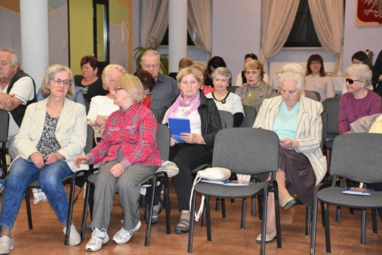 Drugie spotkanie seniorów z wrocławskimi lekarzami w Bardzie 