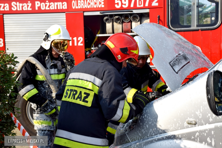 Pożar auta podczas dożynek