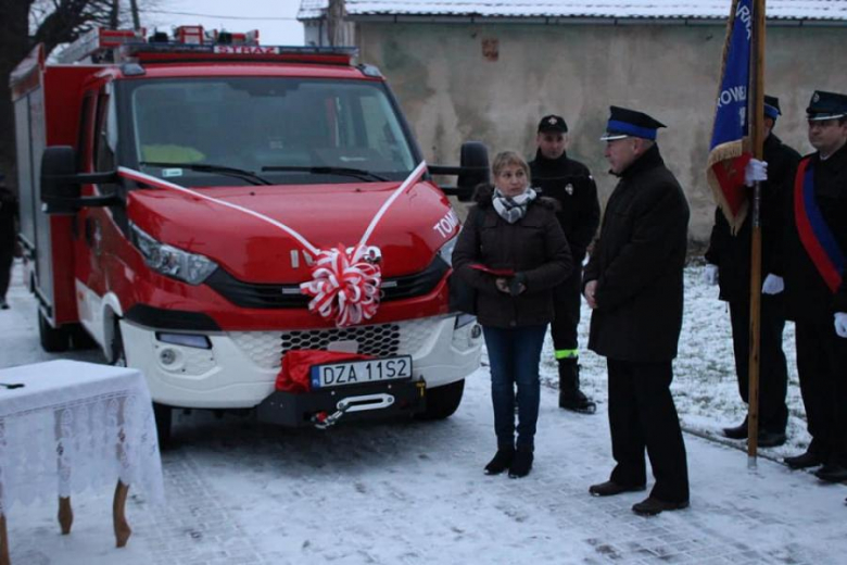 Przekazanie wozu strażackiego druhom z OSP Grodziszcze