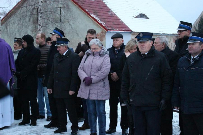 Przekazanie wozu strażackiego druhom z OSP Grodziszcze