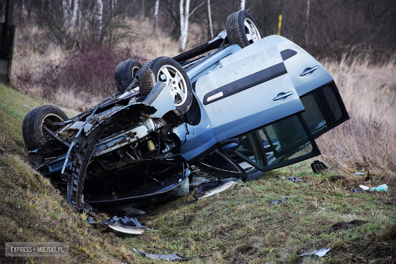 Dachowanie Renault na krajowej ósemce